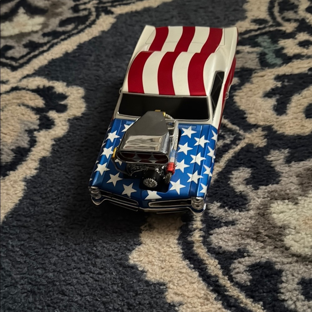 Patriotic Diecast Model Car
